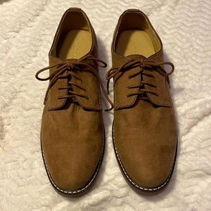 Men’s brown dress shoe size 11